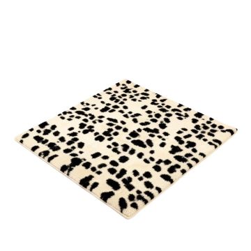Ashley Animal Print Tufted Wool Ivory/Black Area Rug