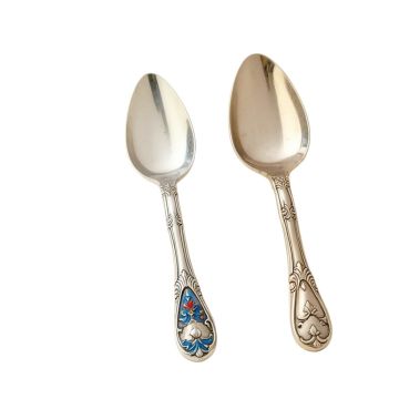 Alanson The Mughal Paich Daar Hand-Painted 2 Piece Cake Serving Set