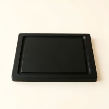 Heath Arc Cutting Board (synthetic illustration; no displayed measurements)
