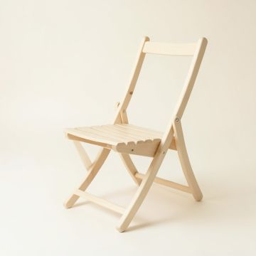 Oak Bridge Folding Outdoor Chair - Ivory (synthetic illustration; no displayed measurements)