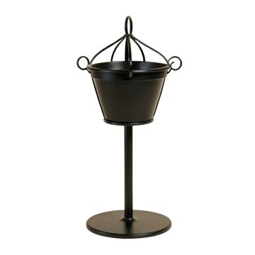 Lowestoft Outdoor Decorative Welcome Sign With Hanging Basket Planter Stand