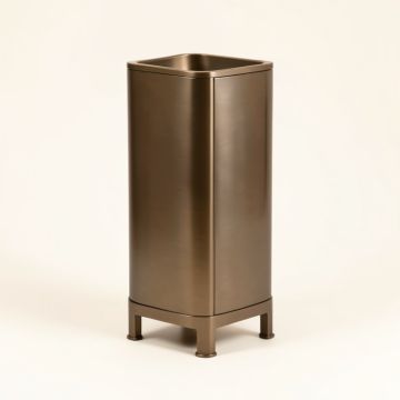Eisenman Steel Free Standing Shower Caddy (synthetic illustration; no displayed measurements)