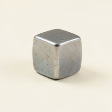 Ascendra 1 1/4 '' Length Square Knob (synthetic illustration; no displayed measurements)