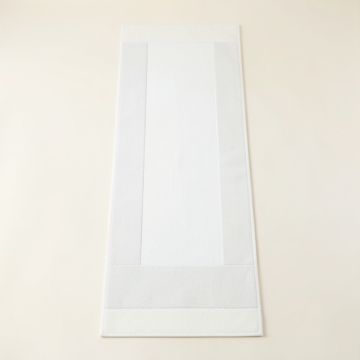 Elm Bridge Narrow Runner Rug - White (synthetic illustration; no displayed measurements)