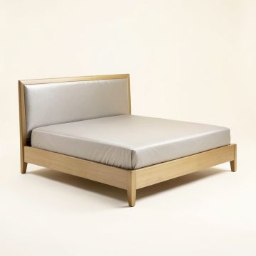 Erica Standard Bed (synthetic illustration; no displayed measurements)