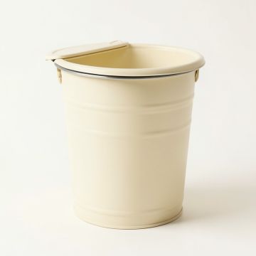 Spruce Arc Closed Garden Compost Bin - Cream (synthetic illustration; no displayed measurements)