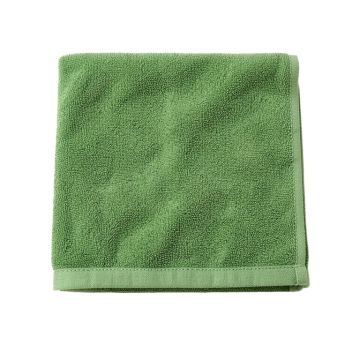 Lake Crest Bath Towel - Green (synthetic illustration; no displayed measurements)