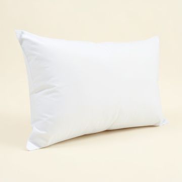 Jill Soft Hypoallergenic Medium Polyester Body Pillow (synthetic illustration; no displayed measurements)