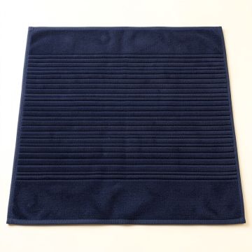 Meadow Dale Bath Mat - Navy (synthetic illustration; no displayed measurements)