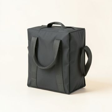 Pure Lunch Bag (synthetic illustration; no displayed measurements)