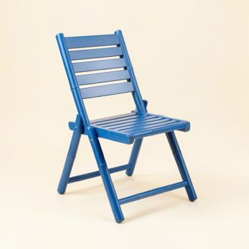 Willow Dale Folding Outdoor Chair - Blue (synthetic illustration; no displayed measurements)
