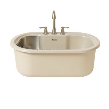 33 '' L X 22 '' W Farmhouse Kitchen Sink With Sink Grid And Strainer