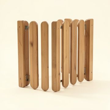 4-Panel Scalloped Free Standing Pet Gate (synthetic illustration; no displayed measurements)