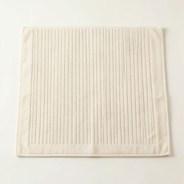 Slate Dell Bath Mat - Ivory (synthetic illustration; no displayed measurements)