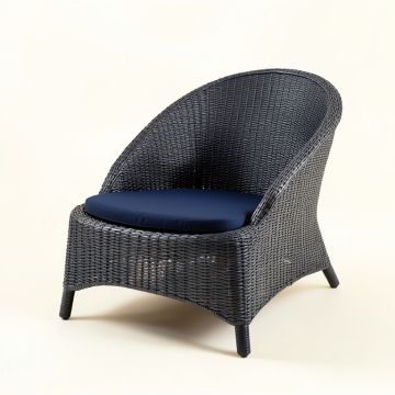 Olive Bend Outdoor Lounge Chair - Navy (synthetic illustration; no displayed measurements)