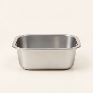 Usa Pan Non-Stick Pullman Loaf Pan And Cover (synthetic illustration; no displayed measurements)