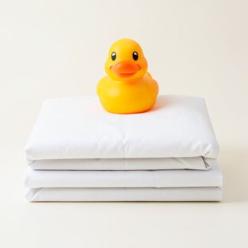 Rubber Duck Bedding Set With Sheet & Covers (synthetic illustration; no displayed measurements)