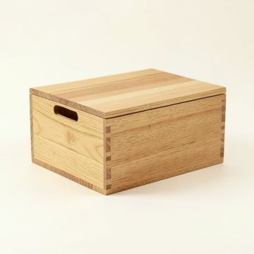 Acacia Bread Box (synthetic illustration; no displayed measurements)