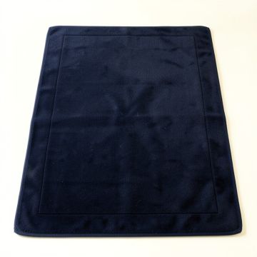 Reed Crossing Bath Mat - Navy (synthetic illustration; no displayed measurements)