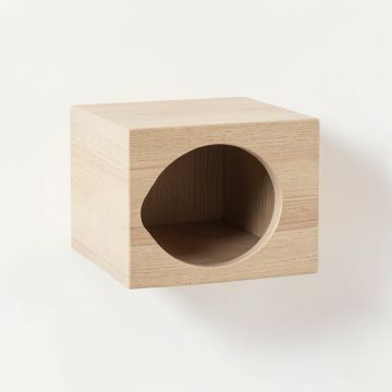 Alder Dale Wall-Mounted Cat Perch - Beige (synthetic illustration; no displayed measurements)