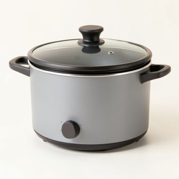 7-Qt . Stay Or Go Slow Cooker (synthetic illustration; no displayed measurements)