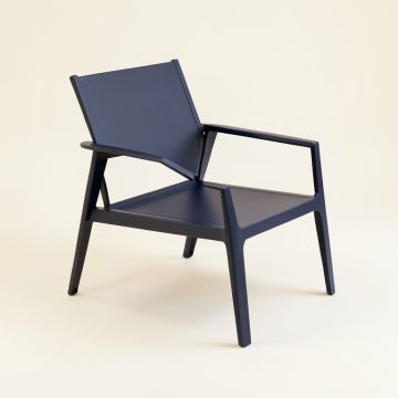 Wren Canyon Outdoor Lounge Chair - Navy (synthetic illustration; no displayed measurements)