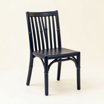 Elm Arc Dining Chair (synthetic illustration; no displayed measurements)