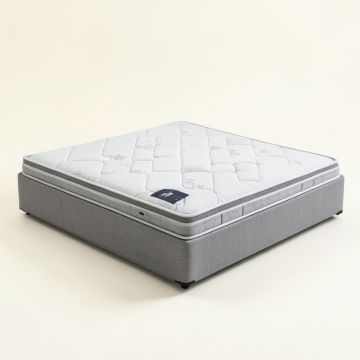 Serta Icomfort 200 13 '' Plush Hybrid Mattress And Box Spring Set (synthetic illustration; no displayed measurements)