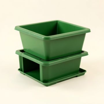 Reed Bluff Empty Raised Planter - Green (synthetic illustration; no displayed measurements)