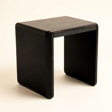 Vale Bridge Side Table - Black (synthetic illustration; no displayed measurements)