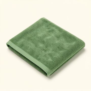 Aspen Arc Bath Towel (synthetic illustration; no displayed measurements)