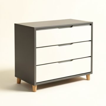 Yah Chest (synthetic illustration; no displayed measurements)