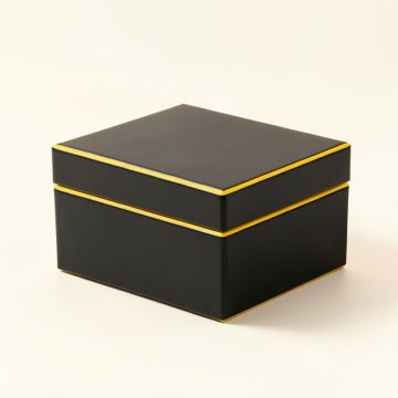 Bumble Bee Jewelry Box (synthetic illustration; no displayed measurements)