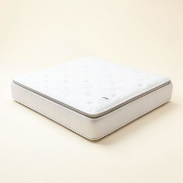 9.8 '' Medium Memory Foam Mattress (synthetic illustration; no displayed measurements)