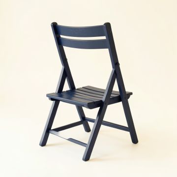 Willow Brook Folding Outdoor Chair - Navy (synthetic illustration; no displayed measurements)