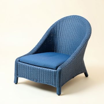 Reed Bluff Outdoor Lounge Chair - Blue (synthetic illustration; no displayed measurements)
