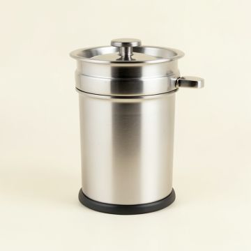 Stainless Steel Pasta Maker (synthetic illustration; no displayed measurements)