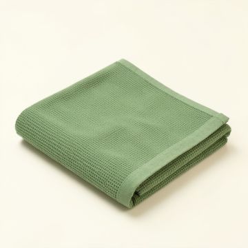 Laurel Bluff Bath Towel - Green (synthetic illustration; no displayed measurements)