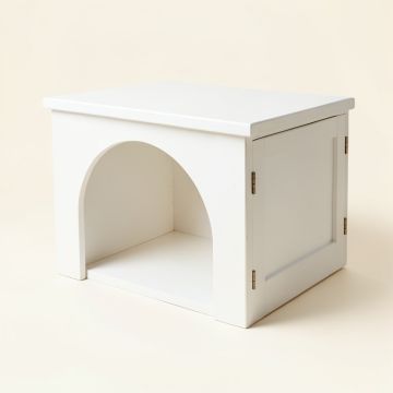Willow Bluff Empty Furniture-Style Litter Enclosure - White (synthetic illustration; no displayed measurements)