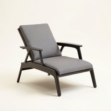 Thuy Patio Chair (synthetic illustration; no displayed measurements)