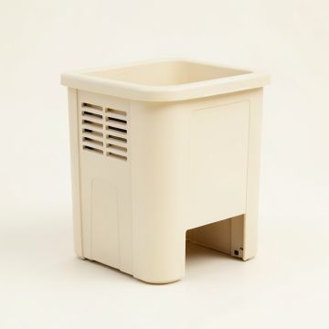 Oak Canyon Closed Garden Compost Bin - Cream (synthetic illustration; no displayed measurements)