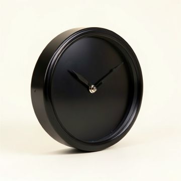Shaunna Wall Clock (synthetic illustration; no displayed measurements)
