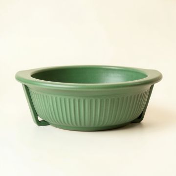 Meadow Bridge Empty Railing Planter With Integral Brackets - Green (synthetic illustration; no displayed measurements)