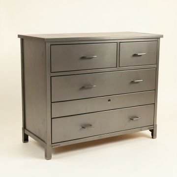 Alaejah 5 Drawer Dresser (synthetic illustration; no displayed measurements)