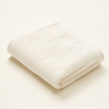 Alder Dell Bath Towel - Ivory (synthetic illustration; no displayed measurements)