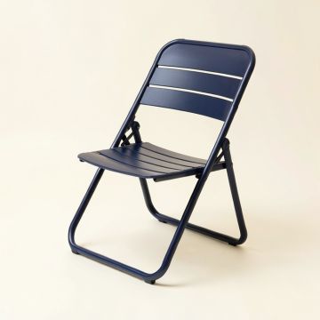 Field Dale Folding Outdoor Chair - Navy (synthetic illustration; no displayed measurements)