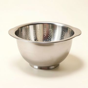 Torva Stainless Steel 5 Quart Colander (synthetic illustration; no displayed measurements)