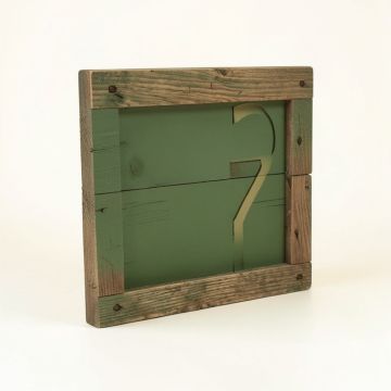 Naz ? M Welcome Garden Sign (synthetic illustration; no displayed measurements)
