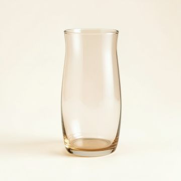 Kartio 32 Oz . Carafe (synthetic illustration; no displayed measurements)