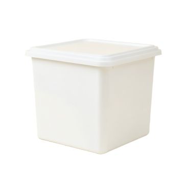 Heath Bend Closed Outdoor Storage Box - White